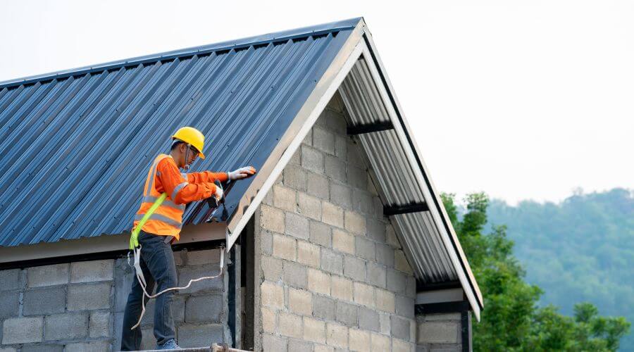 Professional residential roofers in Hague, VA